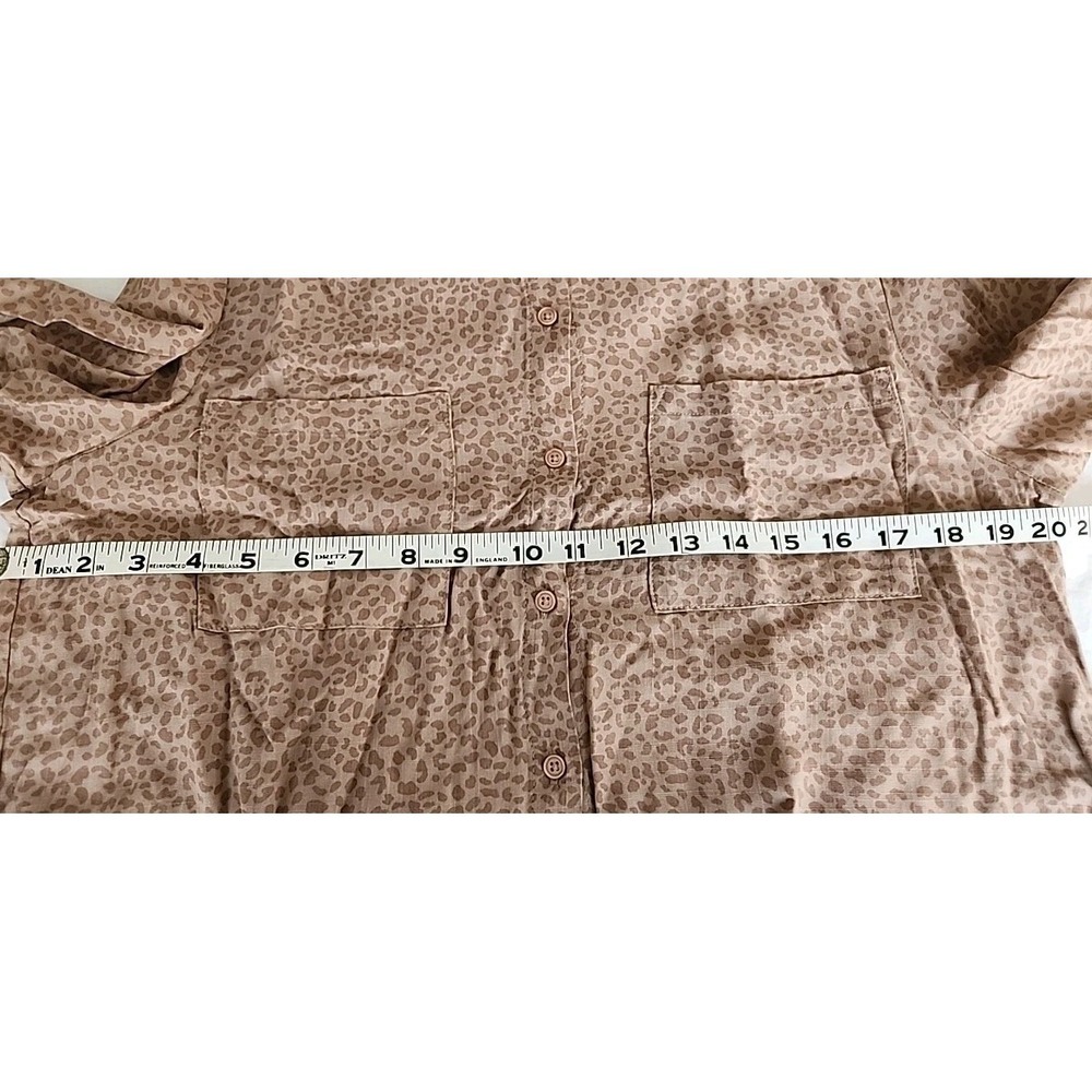 Pink Rose Women's Large 100% Rayon Leopard Print Long Sleeve Button Flirt Blouse - Picture 6 of 12
